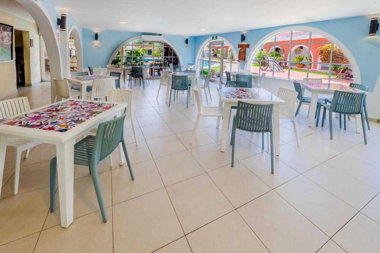 Hacienda Inn Aeropuerto Mérida Buitenkant foto
