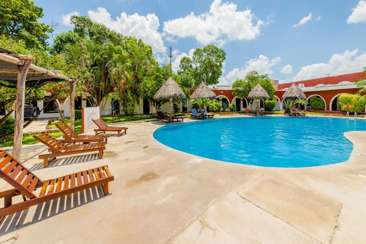 Hacienda Inn Aeropuerto Mérida Buitenkant foto